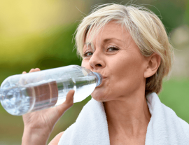 CAMBIOS HORMONALES: MENOPAUSIA Y XEROSTOMÍA